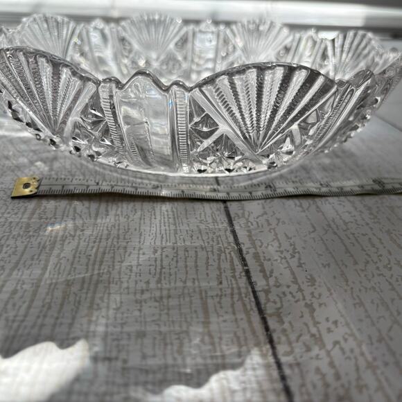 Shallow Cut Glass Serving Dish Scalloped Edges - Picture 6 of 7